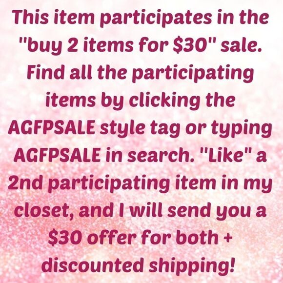 💖 2/$30 Gold tone Flower Rhinestone Cute small dainty Stud cocktail Earrings - Picture 3 of 8